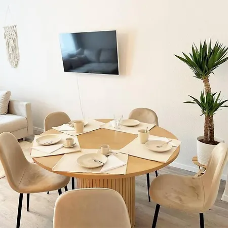 Casarina - Charmante Direkt Am Zoo Mit Sauna Apartamento *